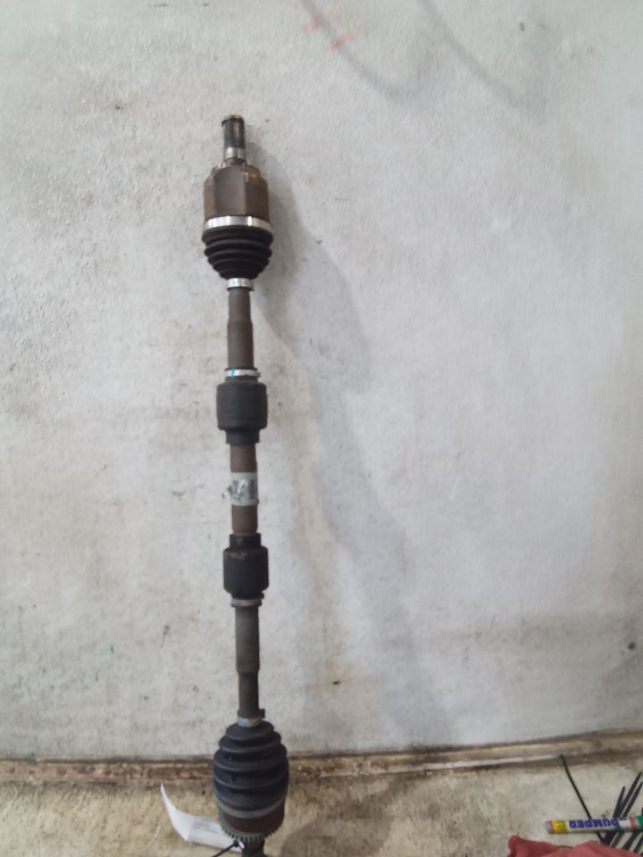 Part image 9
