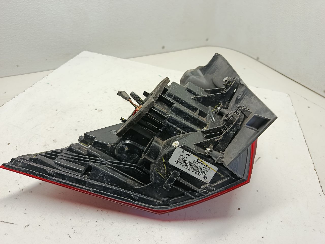 Part image 4