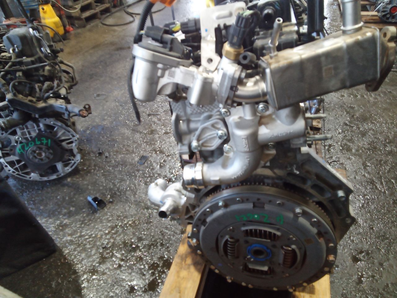 Part image 7