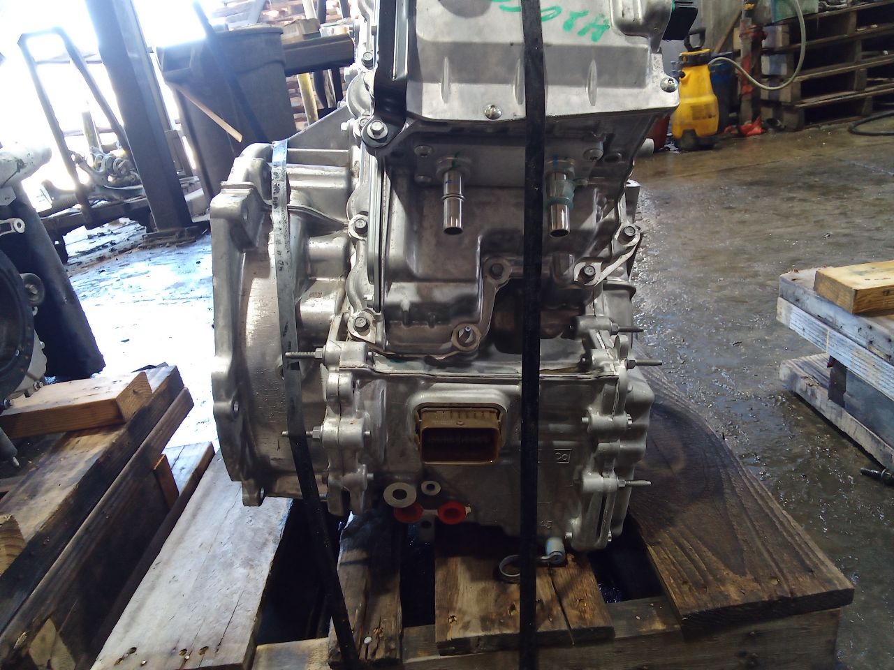 Part image 3