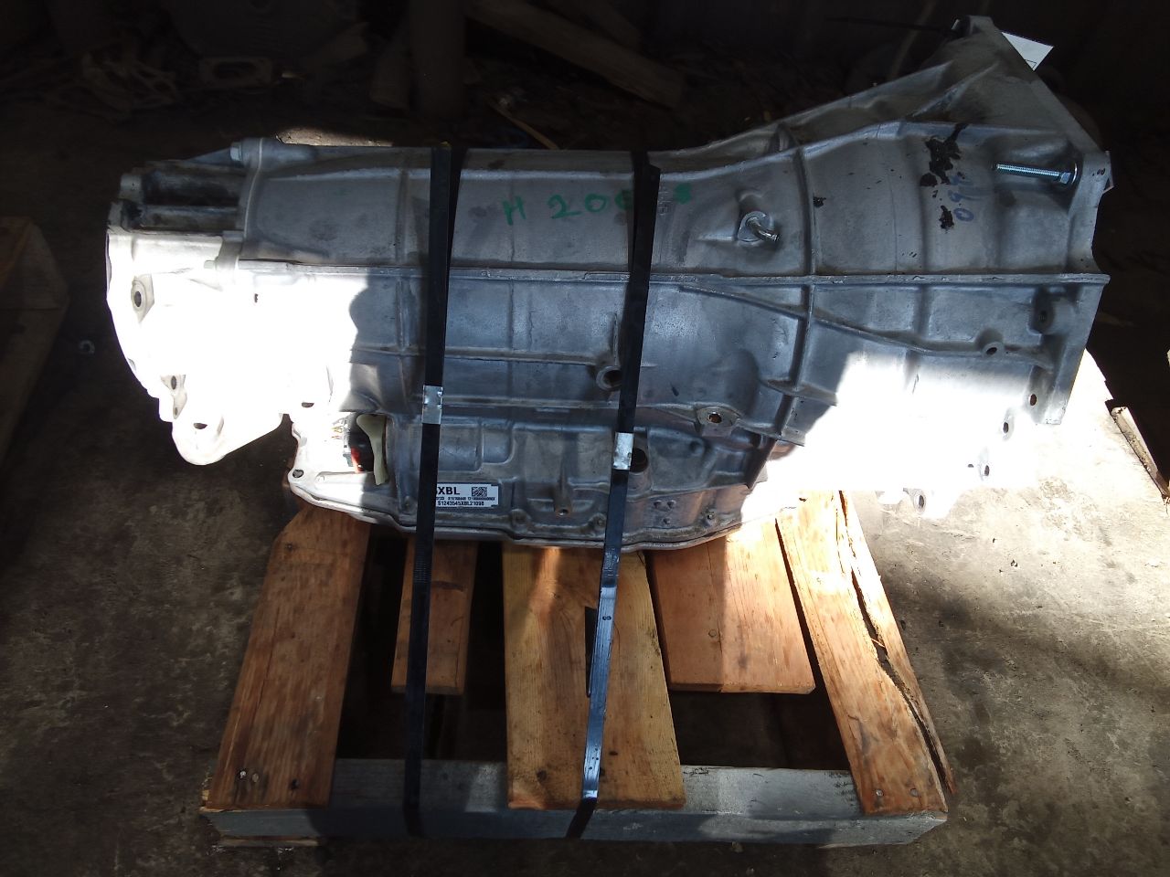Part image 3