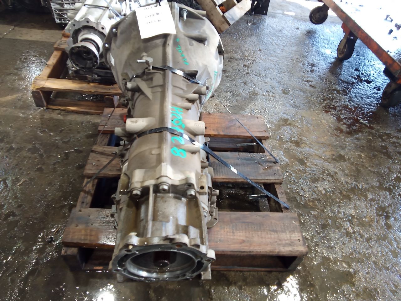 Part image 3