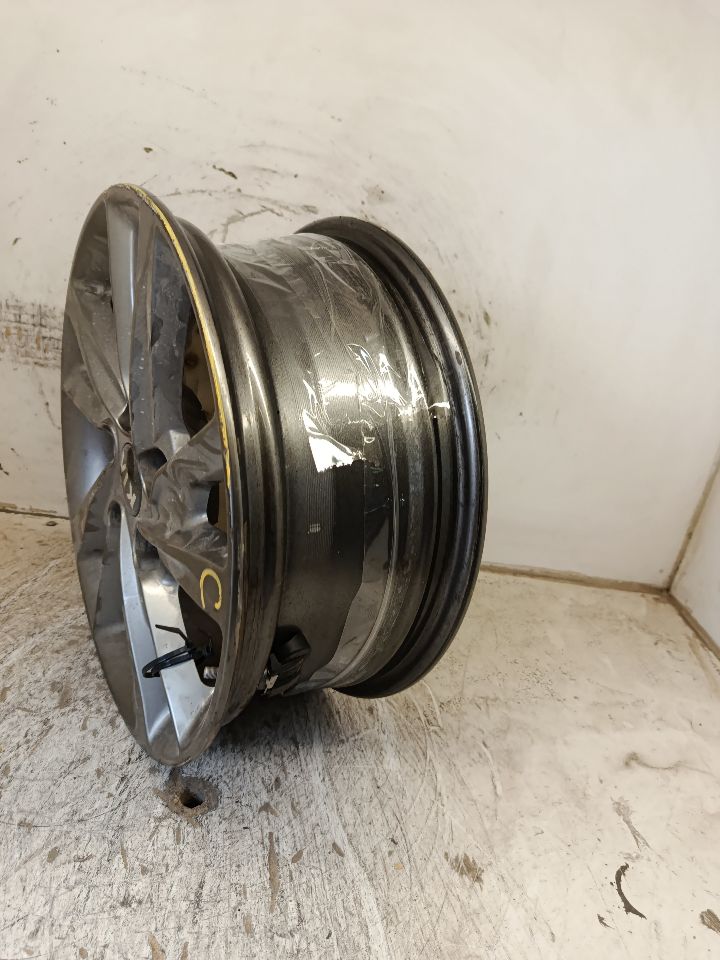 Part image 4