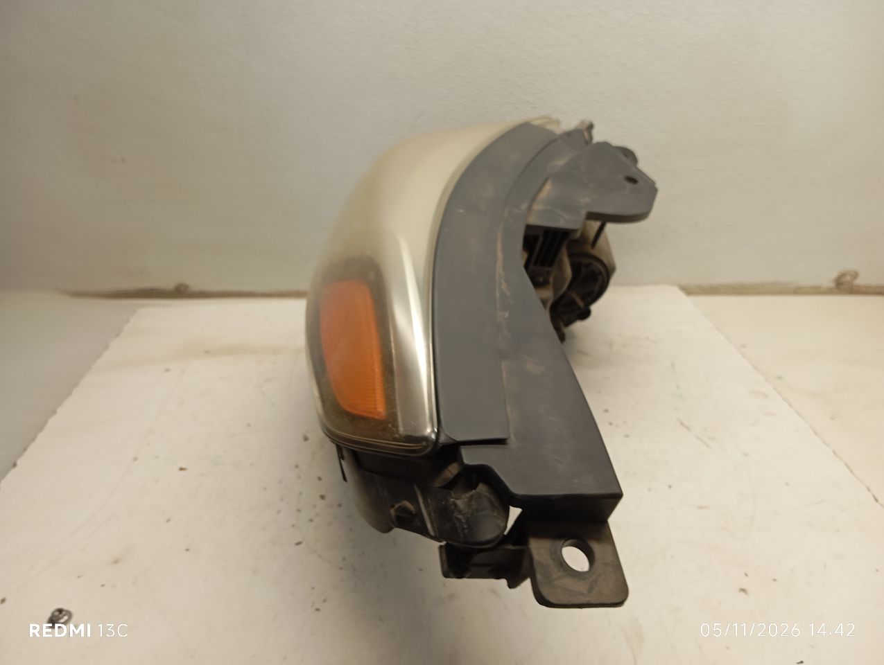 Part image 3