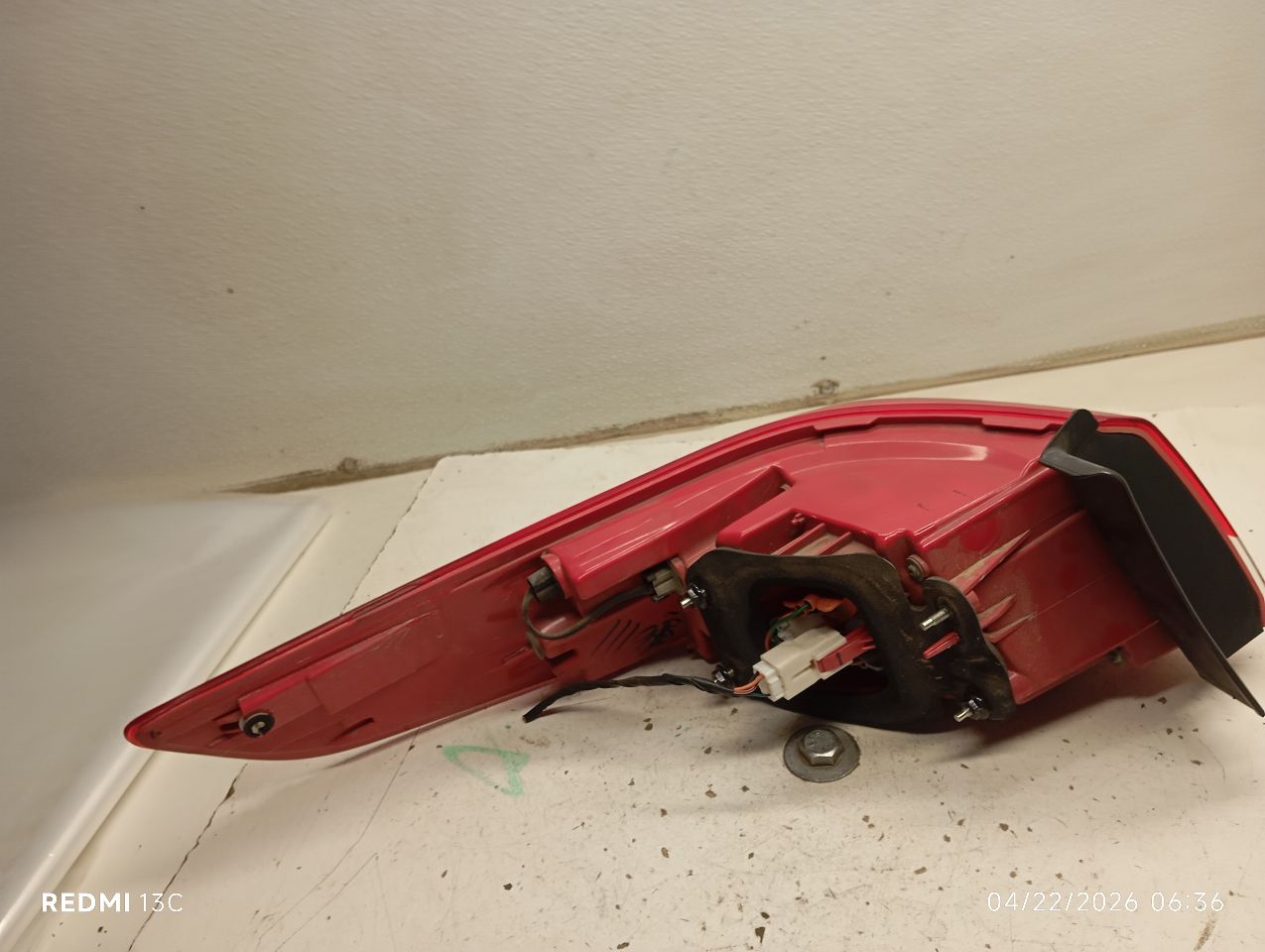 Part image 3
