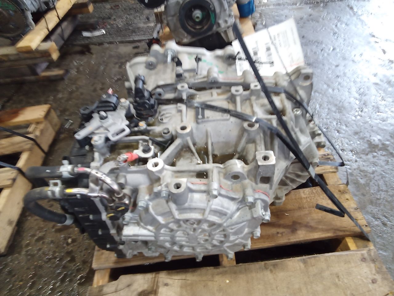 Part image 3