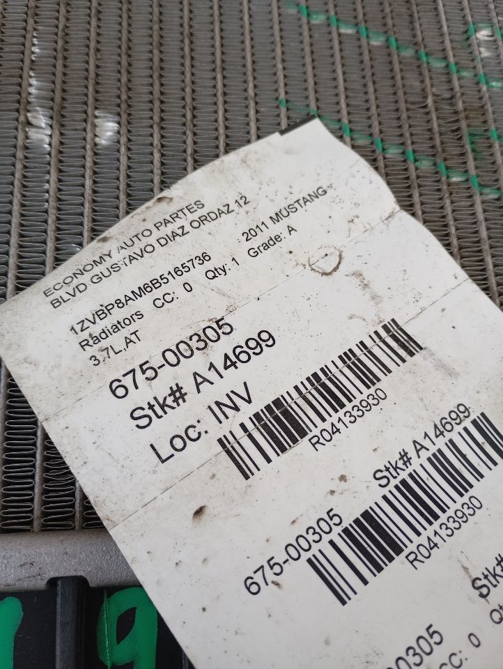 2011 Ford MUSTANG Radiators