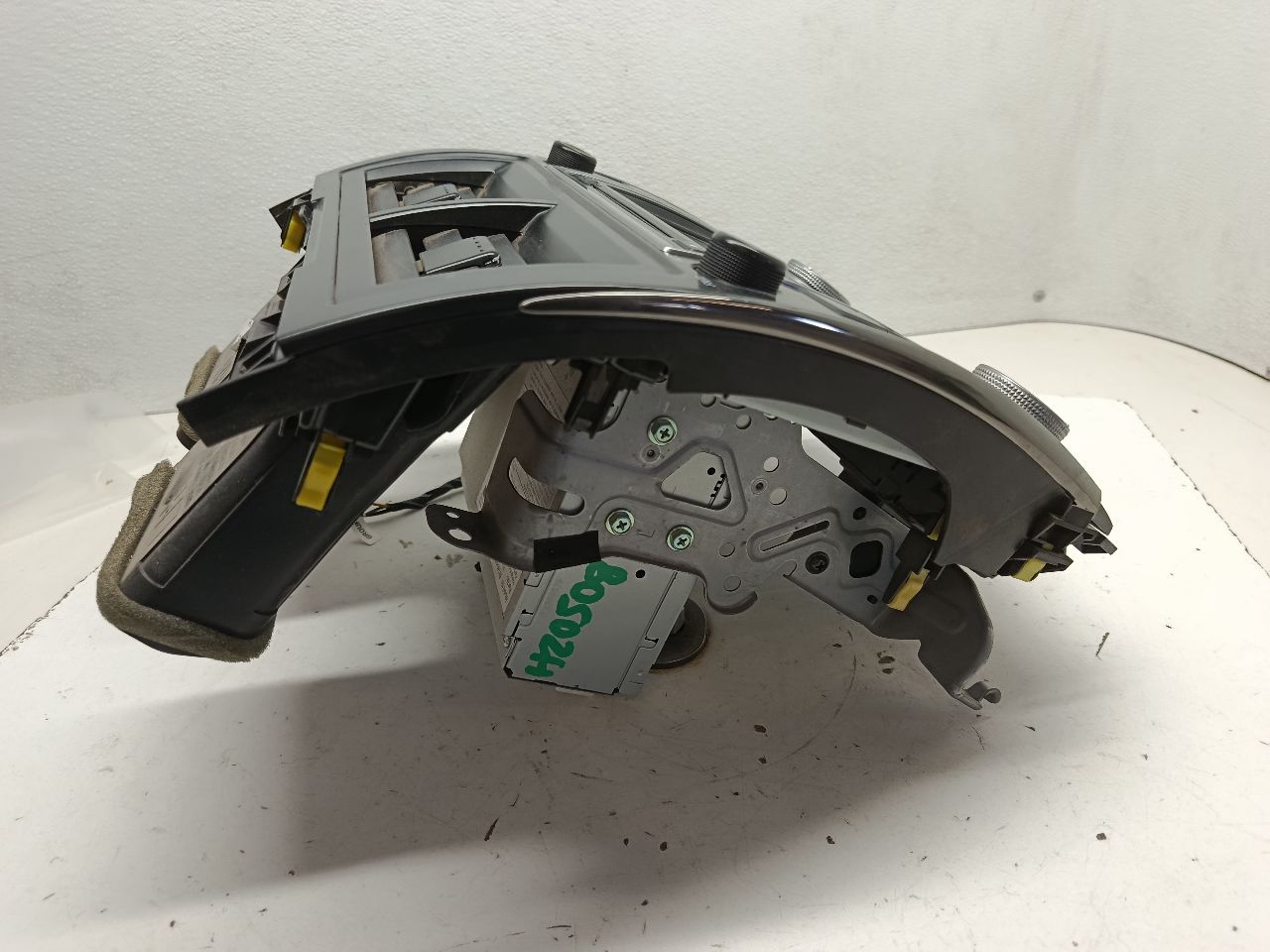 Used 2012 Toyota CAMRY ID 57012 on radio face - Stock #H20508