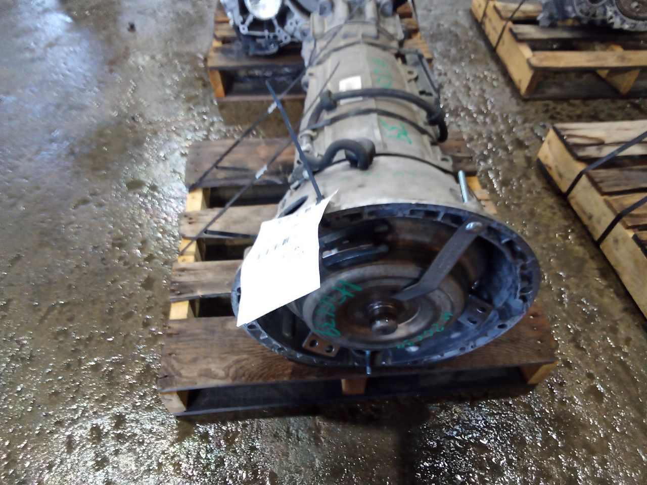 Part image 3
