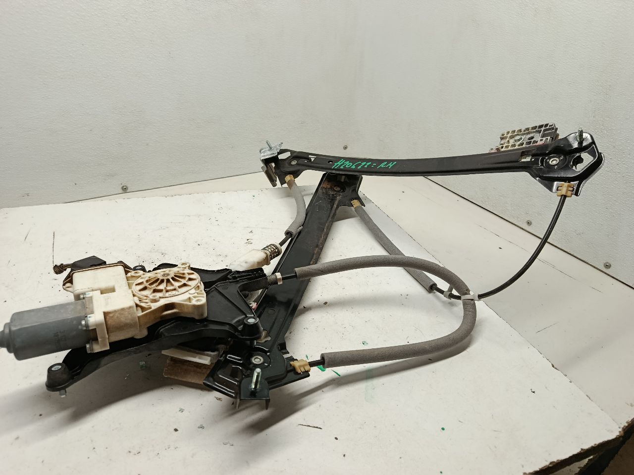 Part image 5