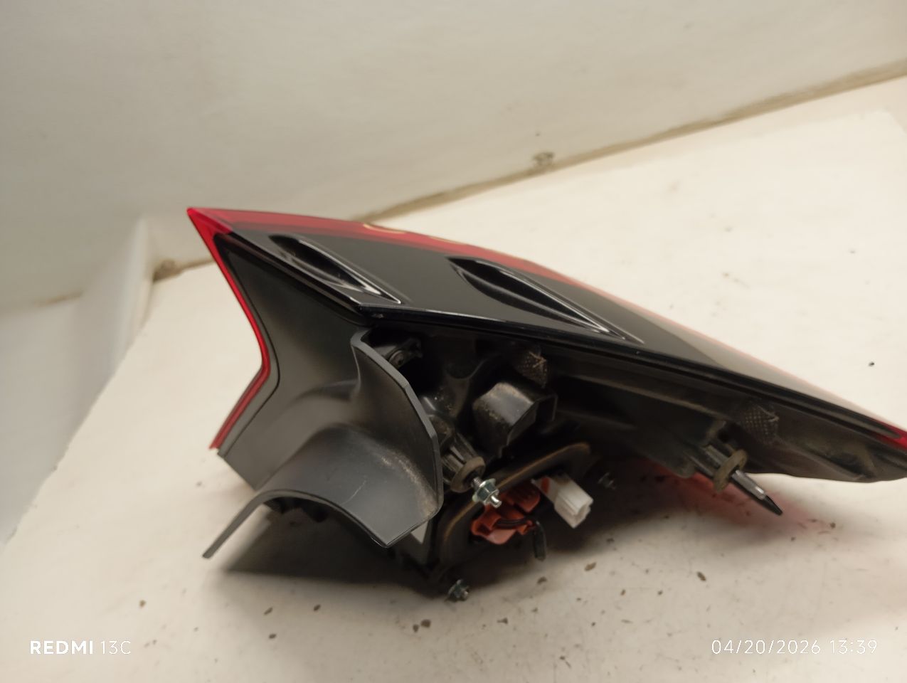 Part image 3