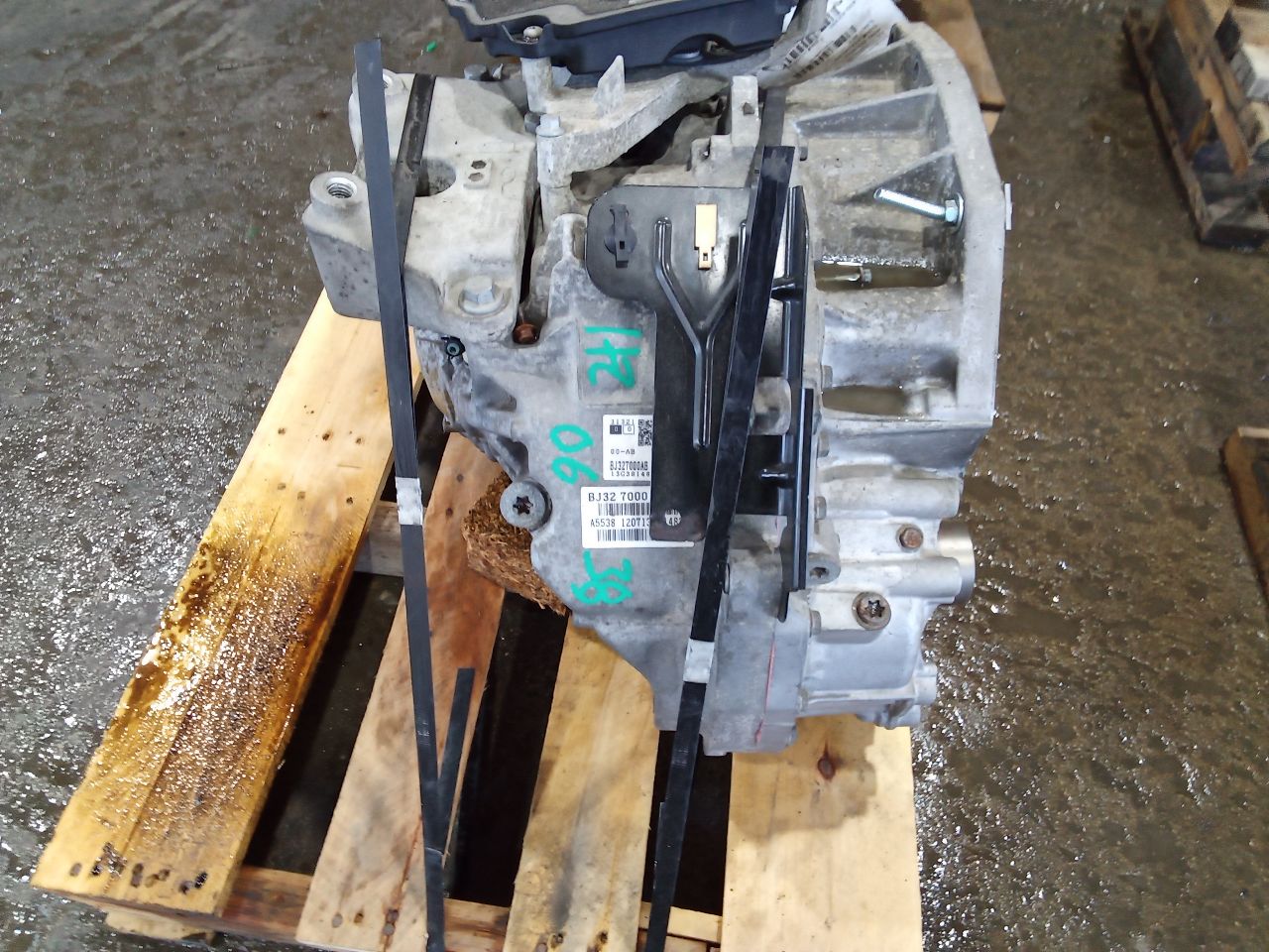 Part image 3