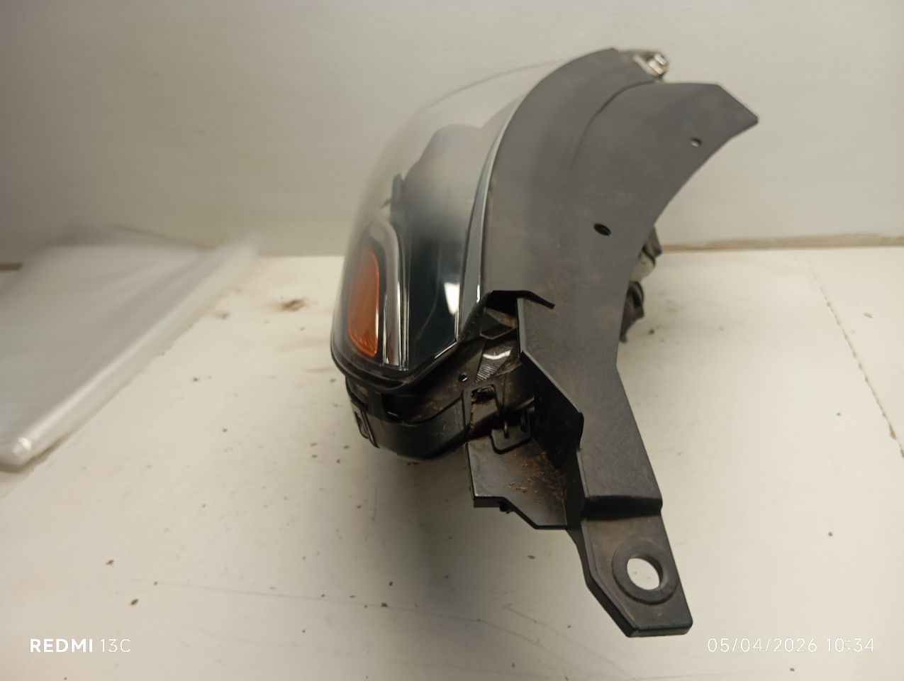 Part image 3