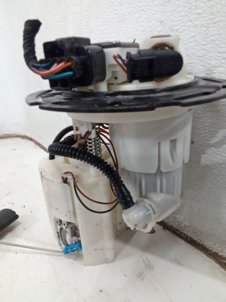 Part image 9