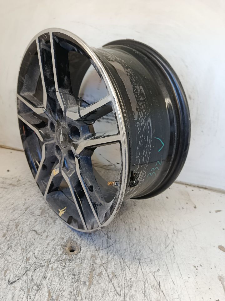Part image 11