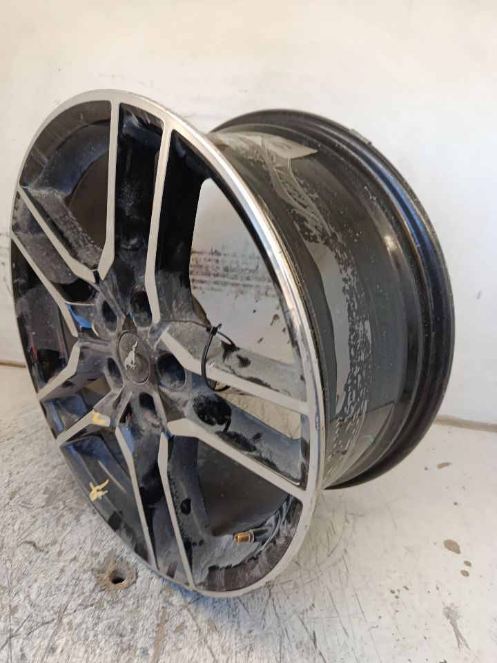 Part image 12