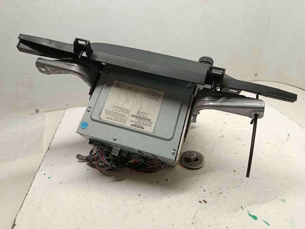 Part image 3
