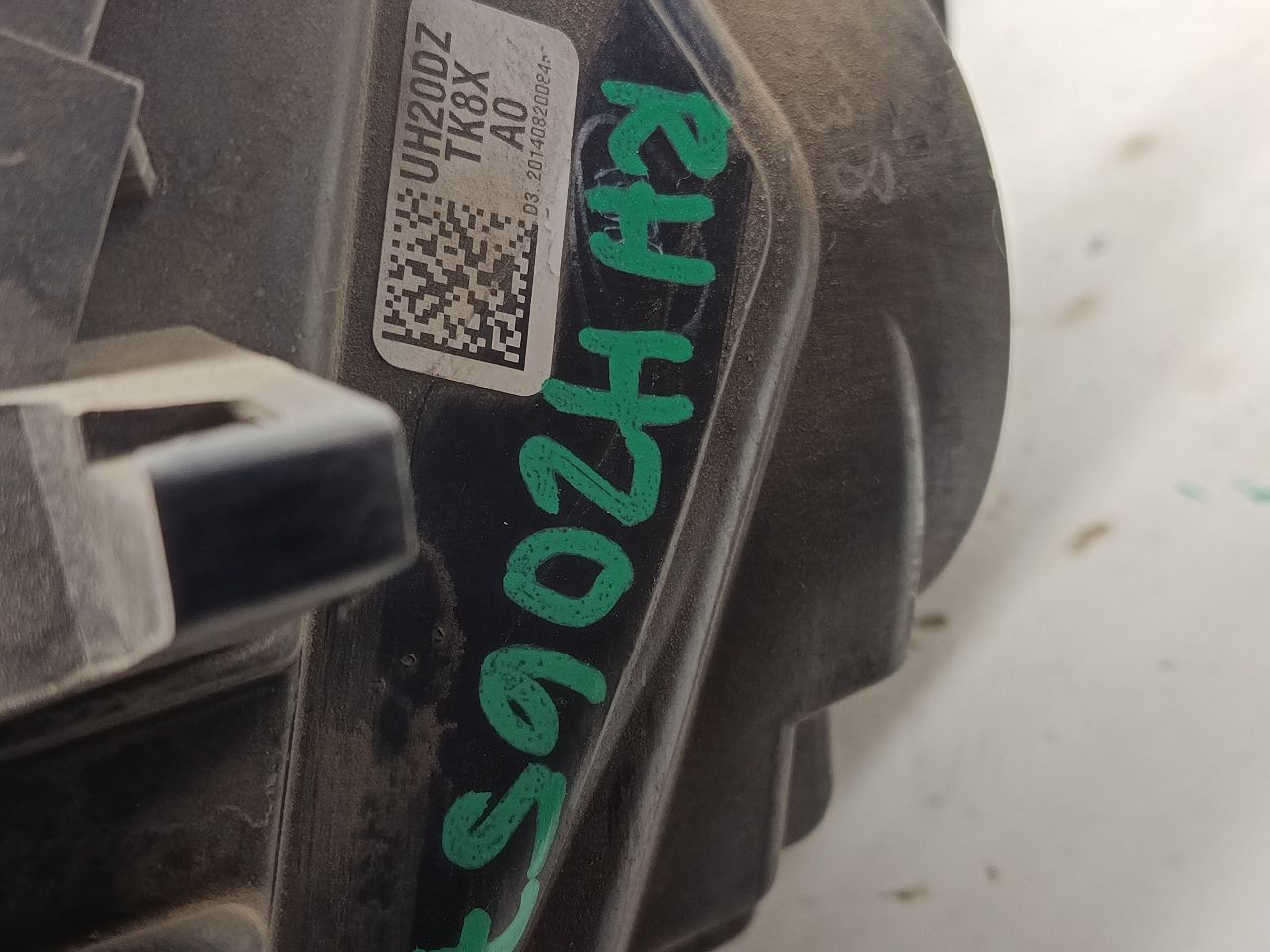 Part image 4