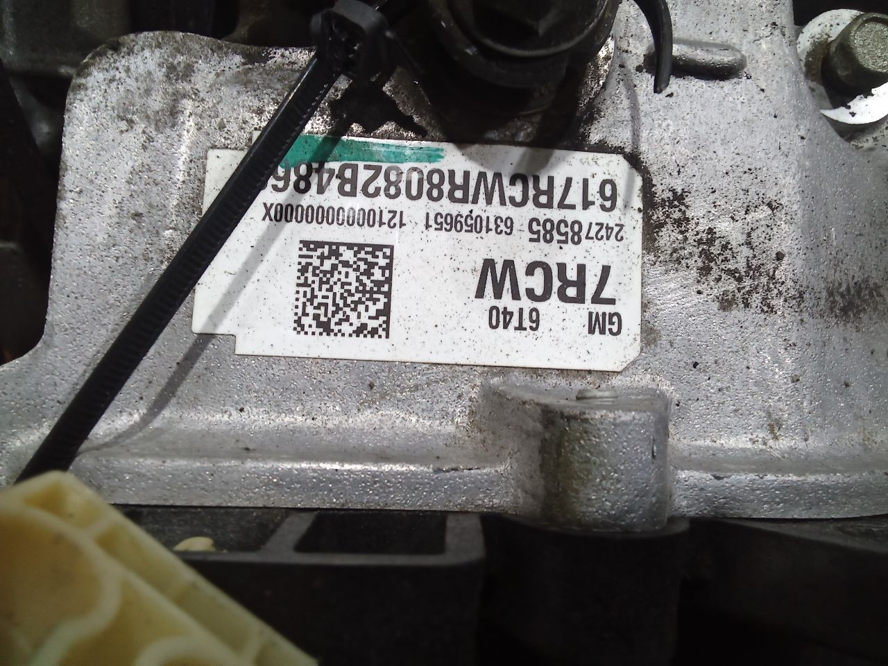 Part image 4