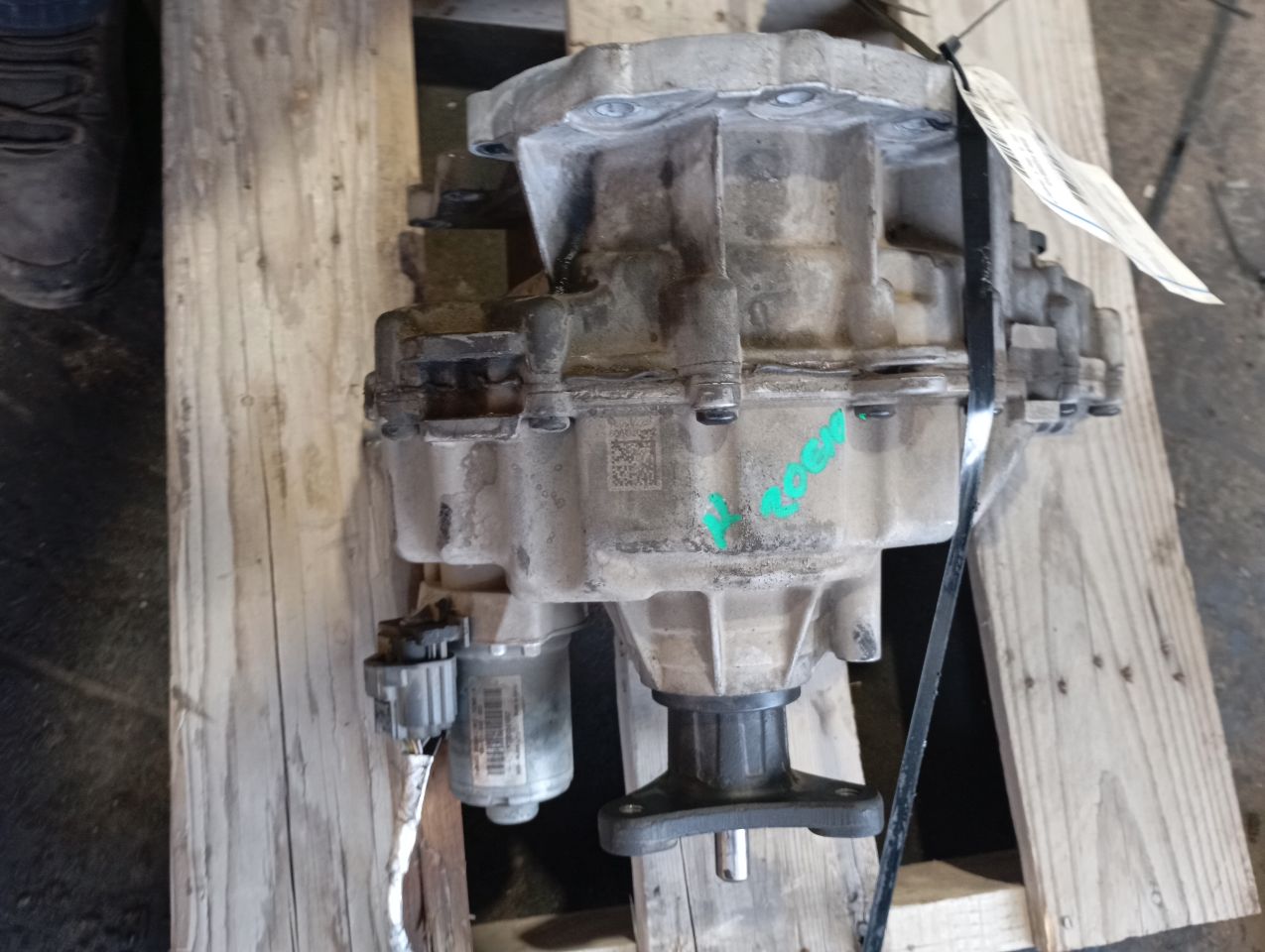 Part image 3
