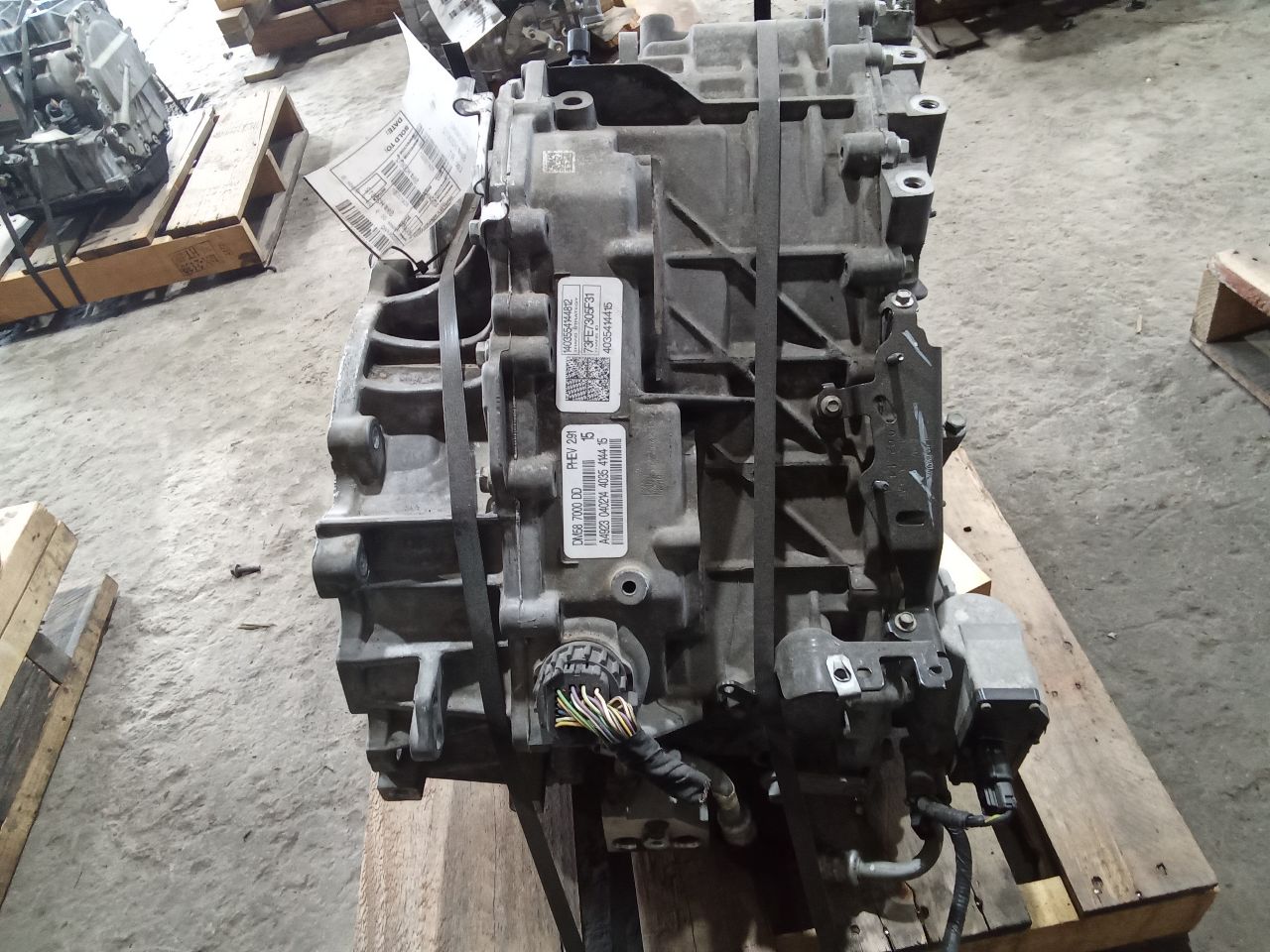 Part image 4