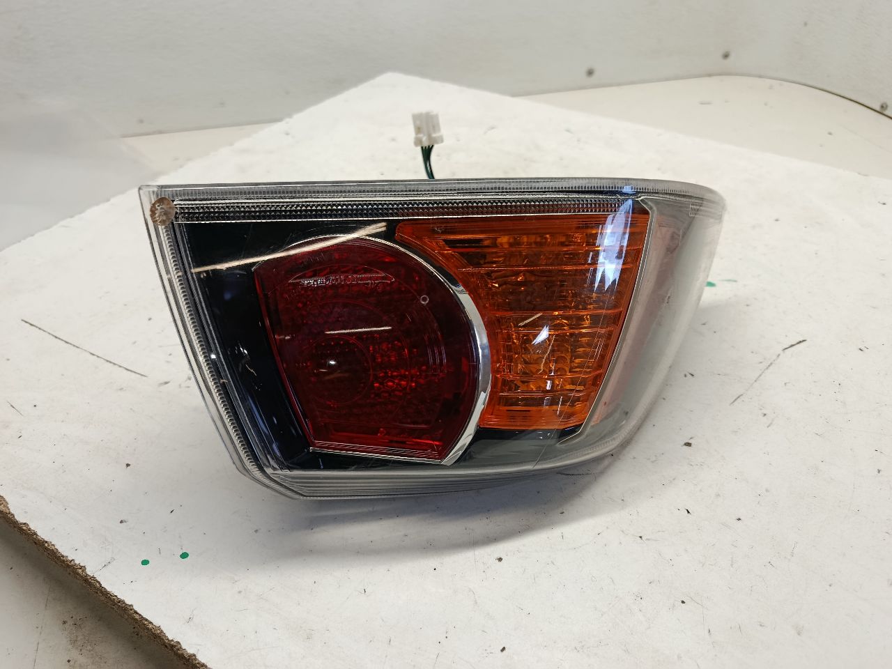 2014 Mitsubishi LANCER Tail Lamp