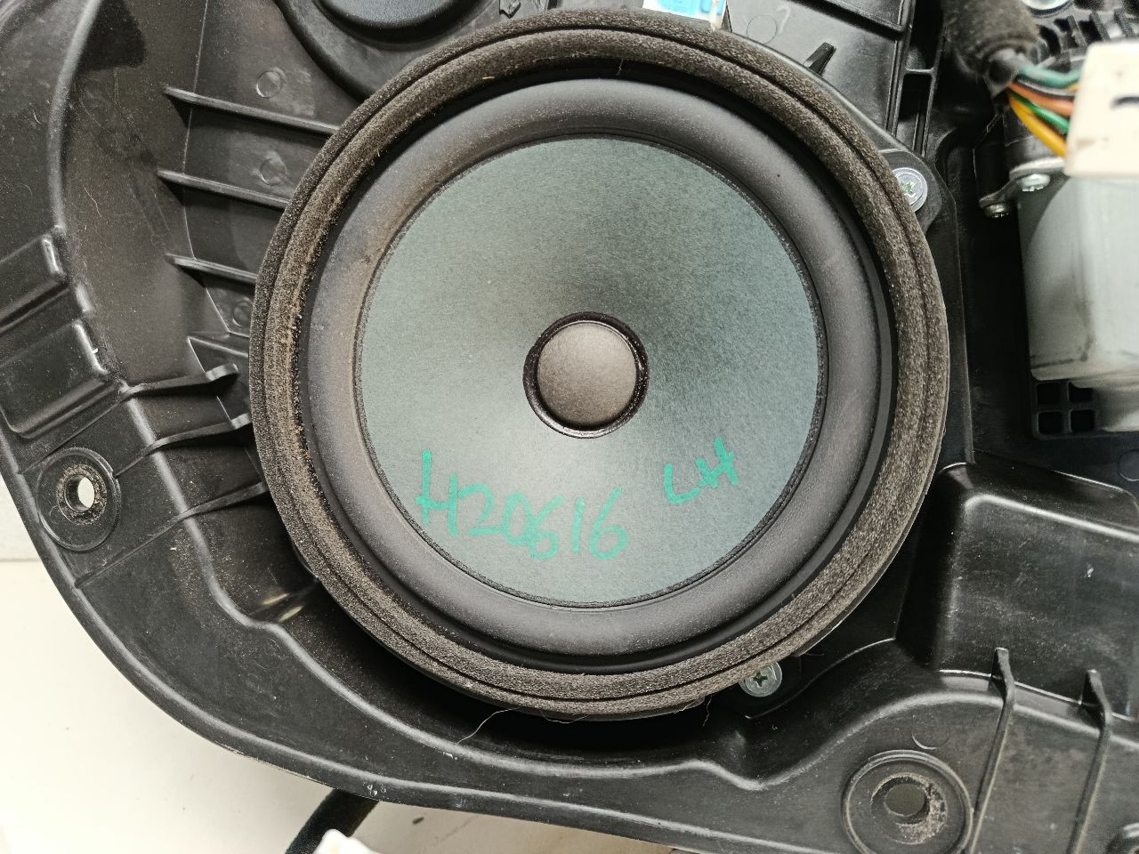 Part image 5