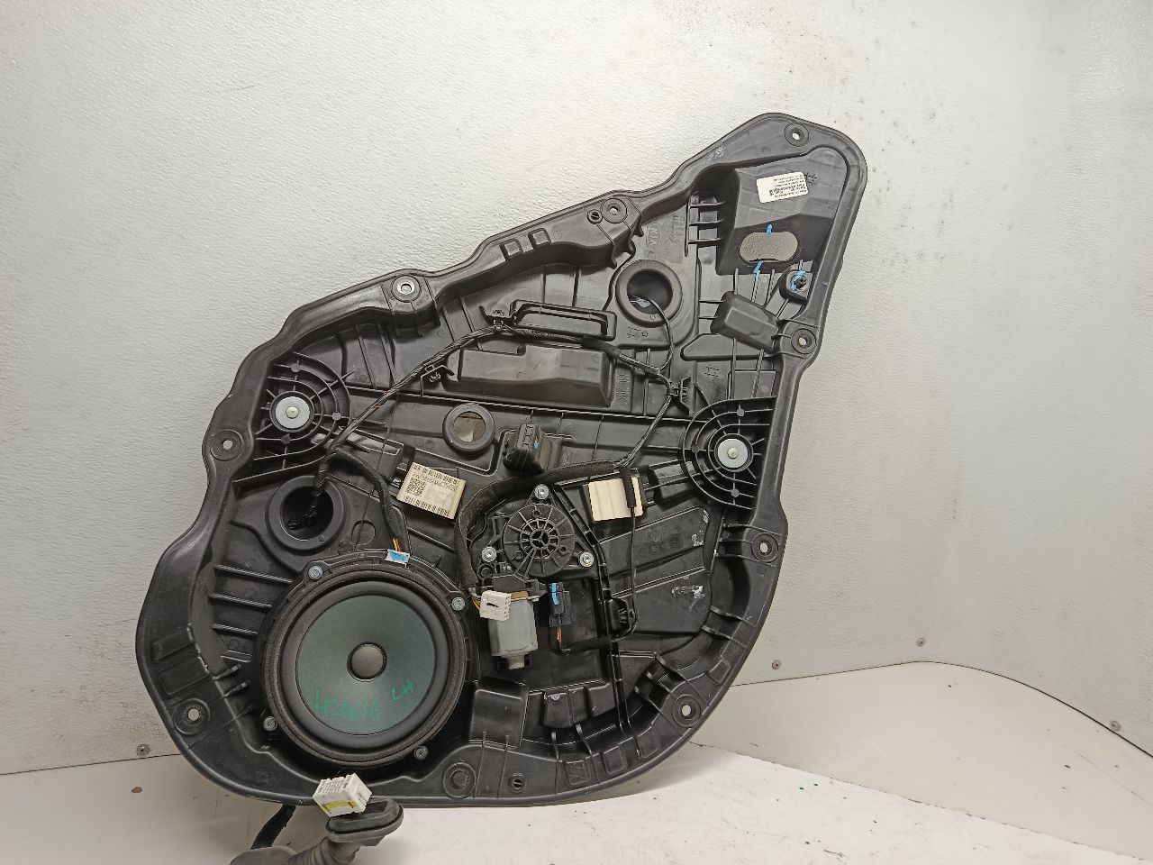 Part image 7