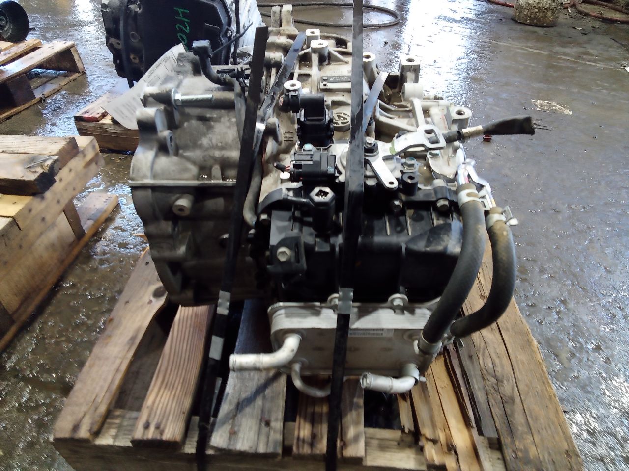 Part image 3