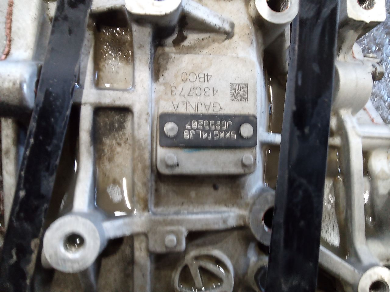 Part image 4