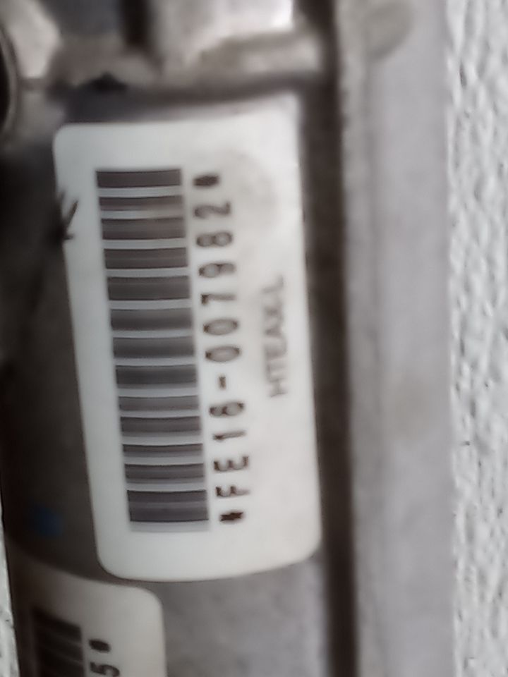 Part image 7