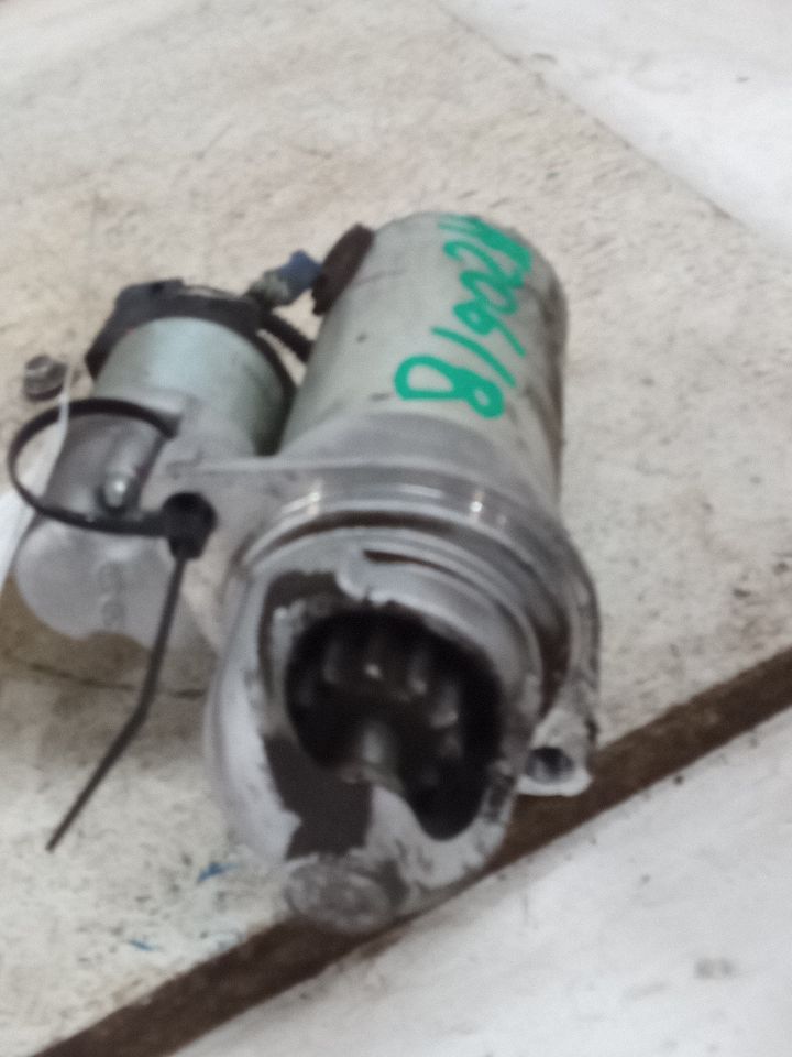 Part image 7