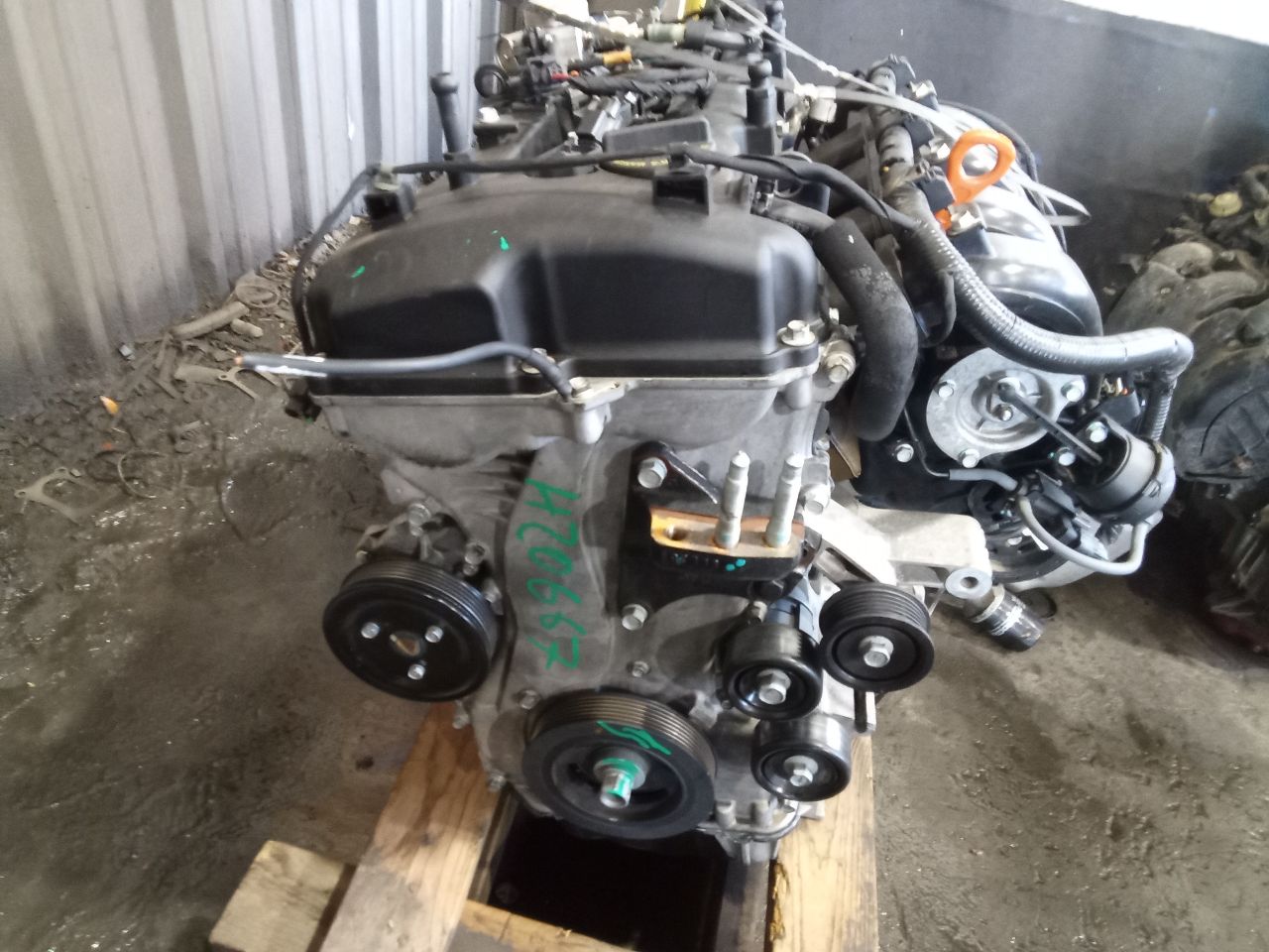 Part image 4
