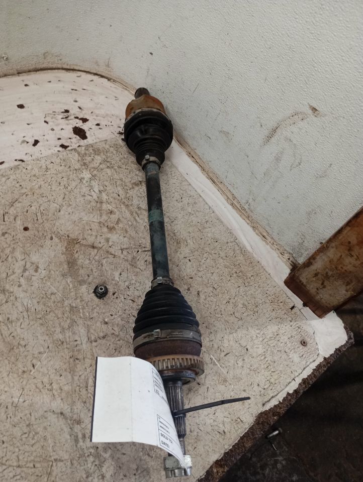 2013 Hyundai SONATA Axle Shaft