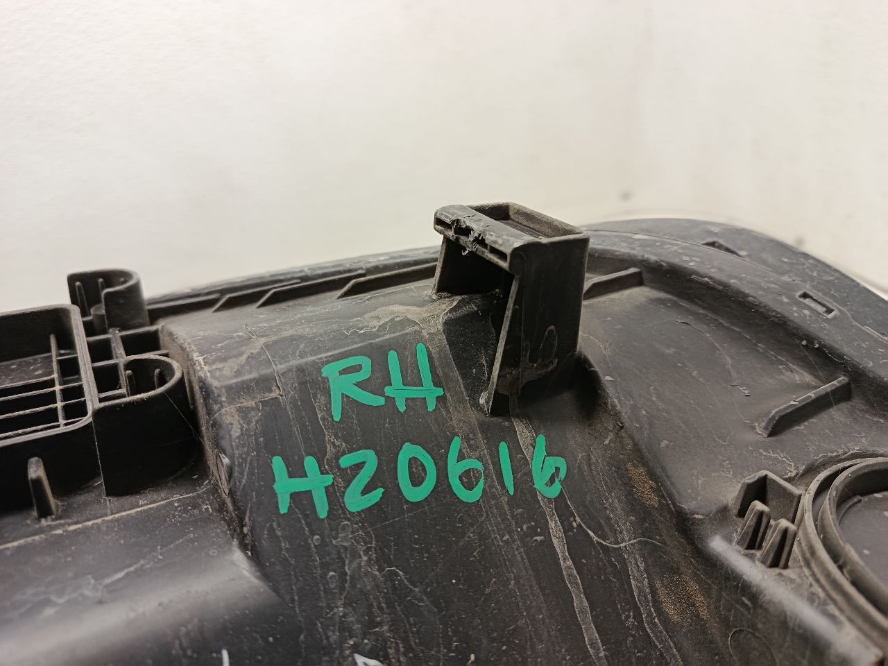 Part image 6