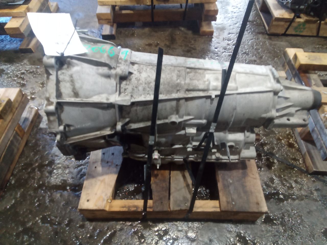 Part image 4