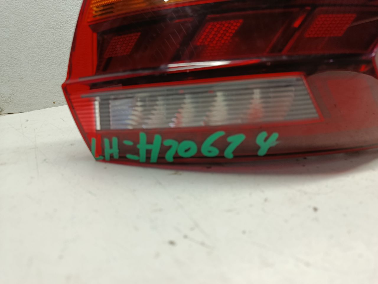 Part image 4