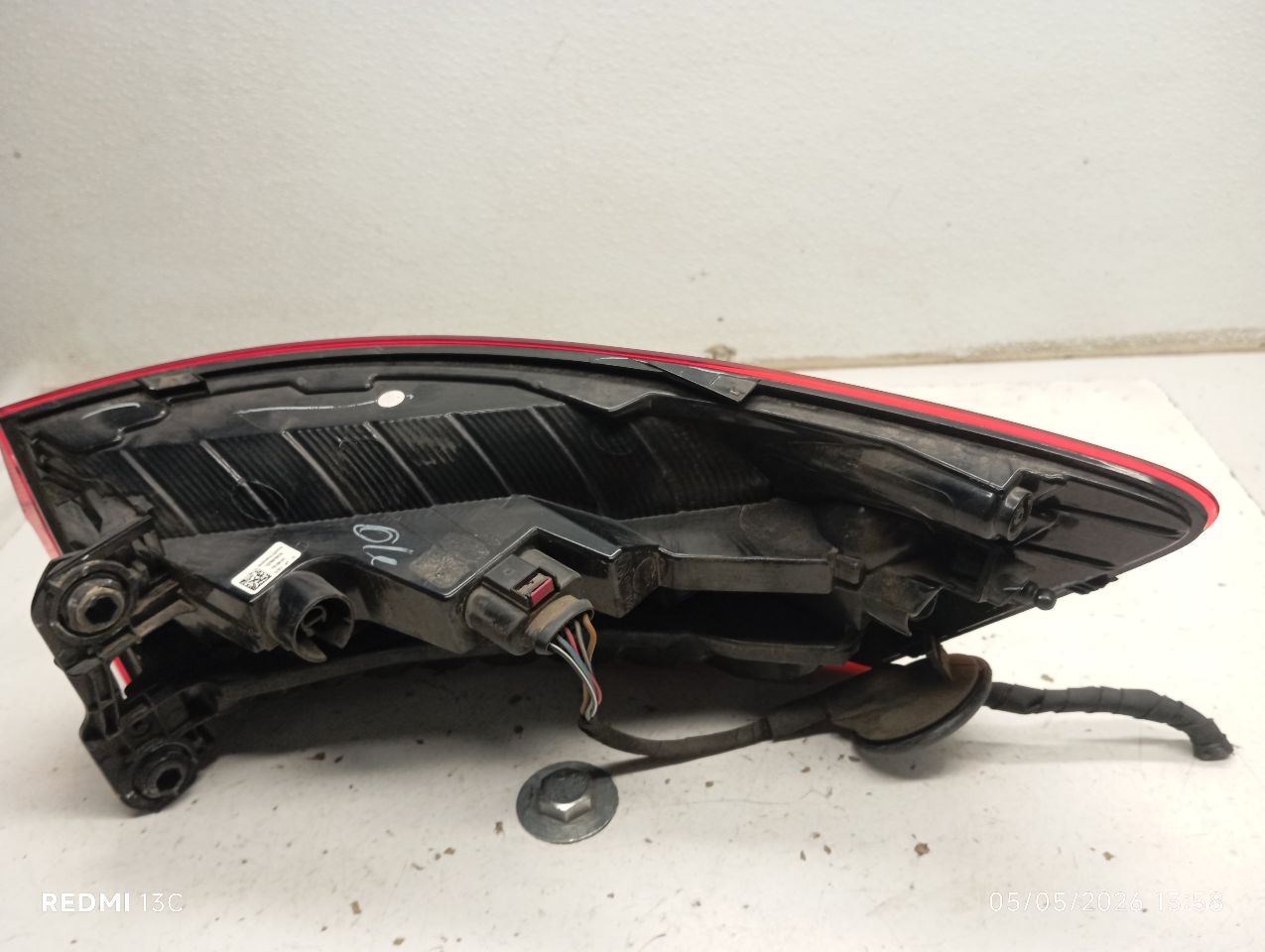 Part image 4