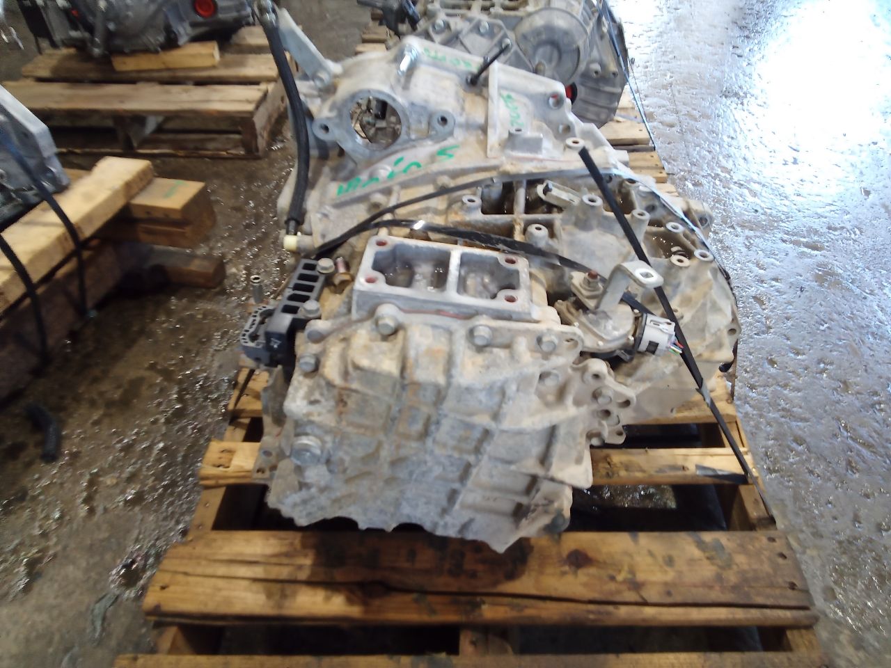 Part image 4