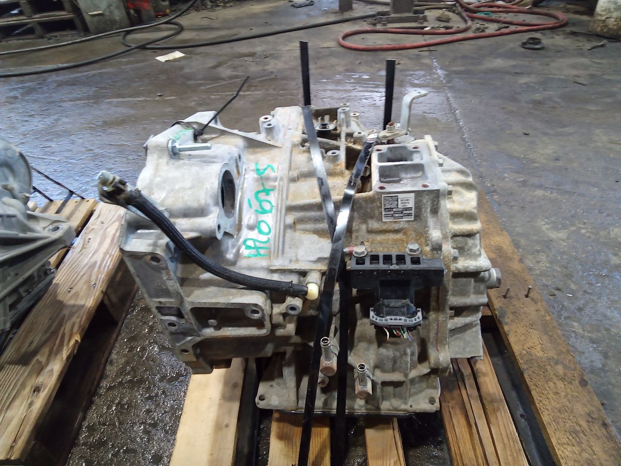 Part image 3
