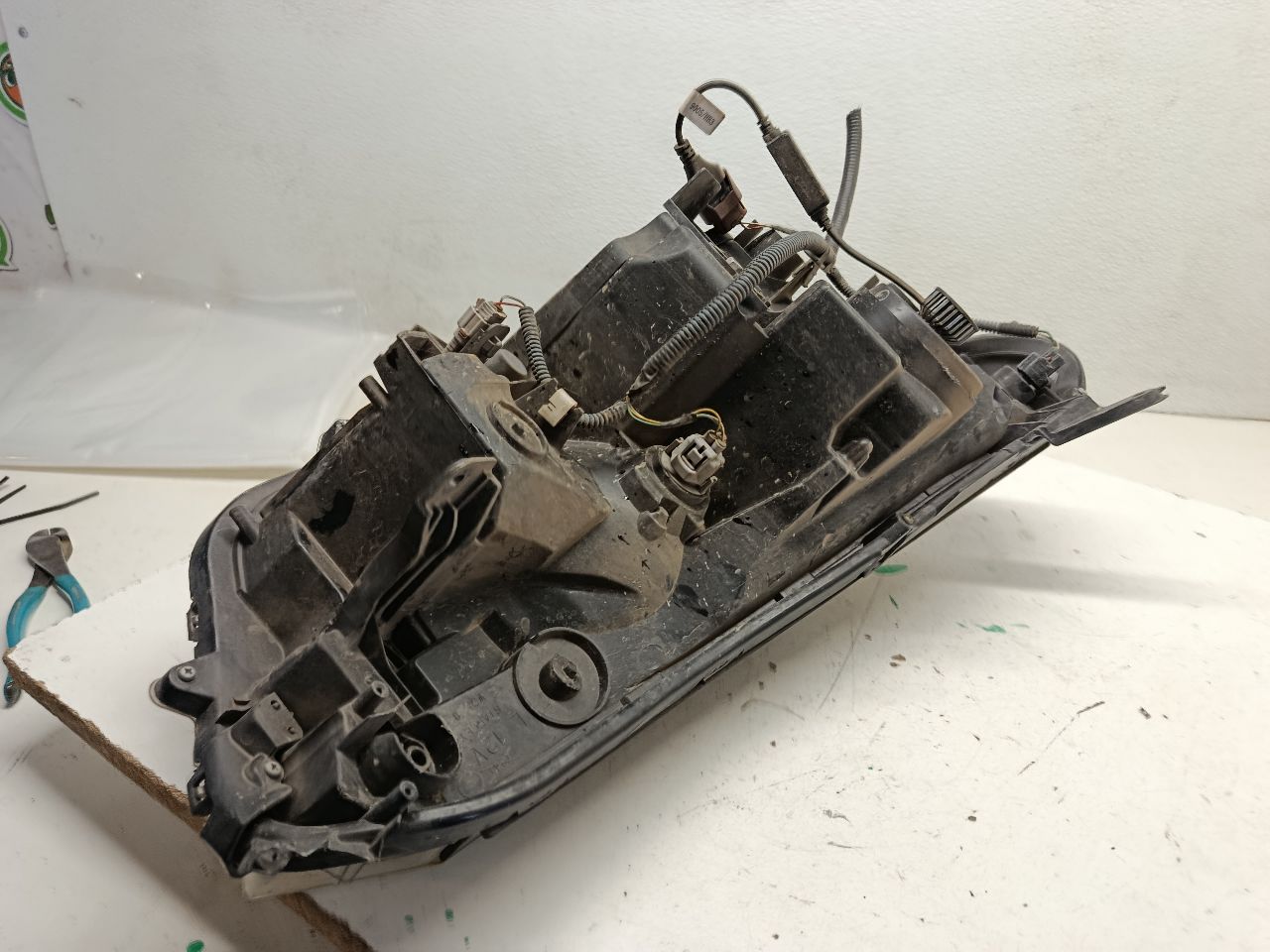 Part image 6