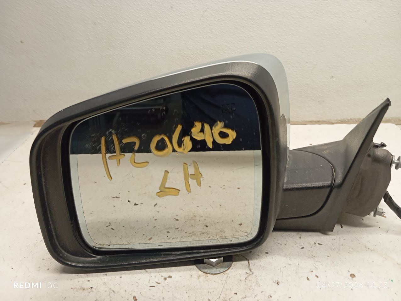 Part image 3