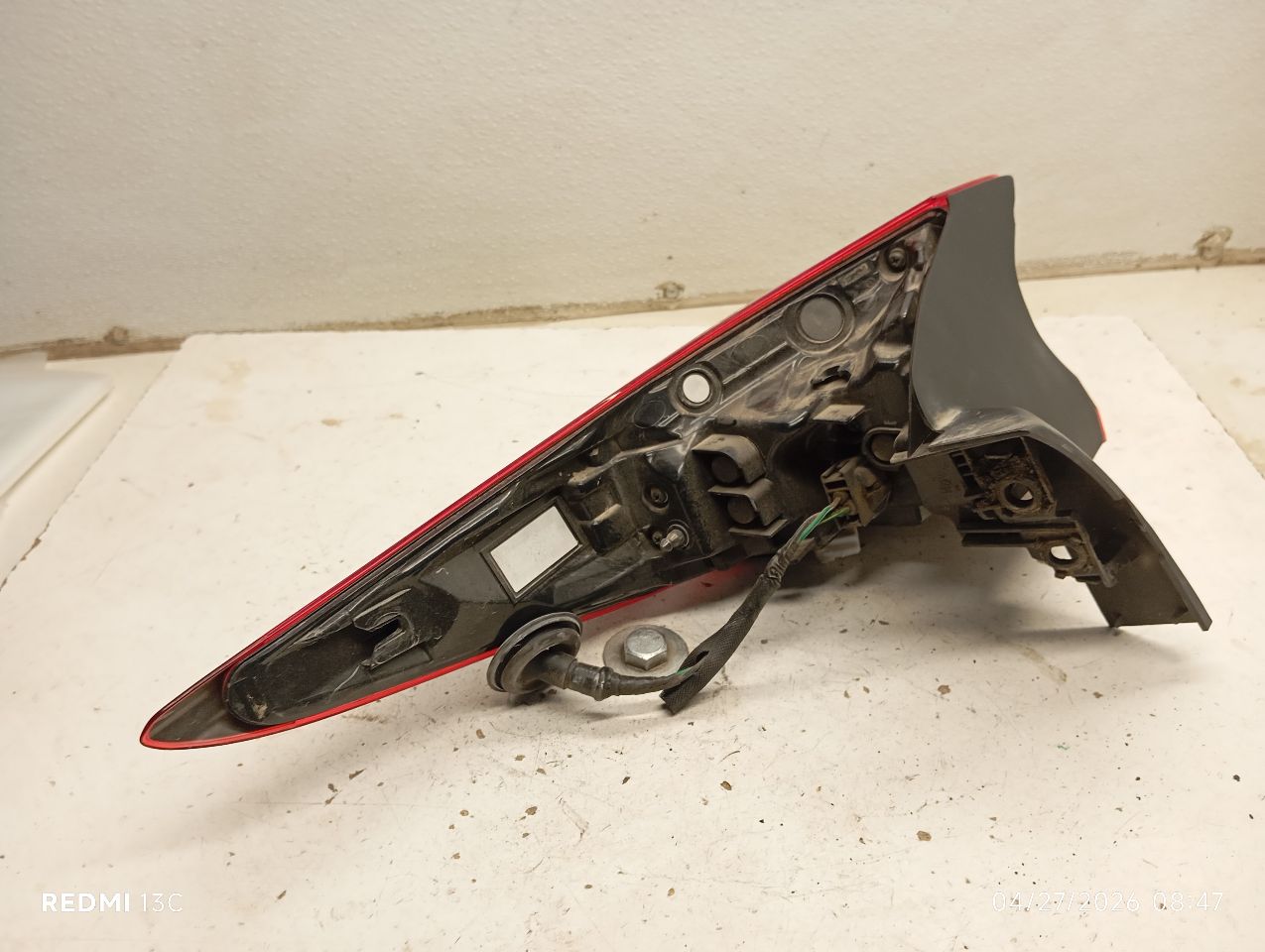 Part image 3