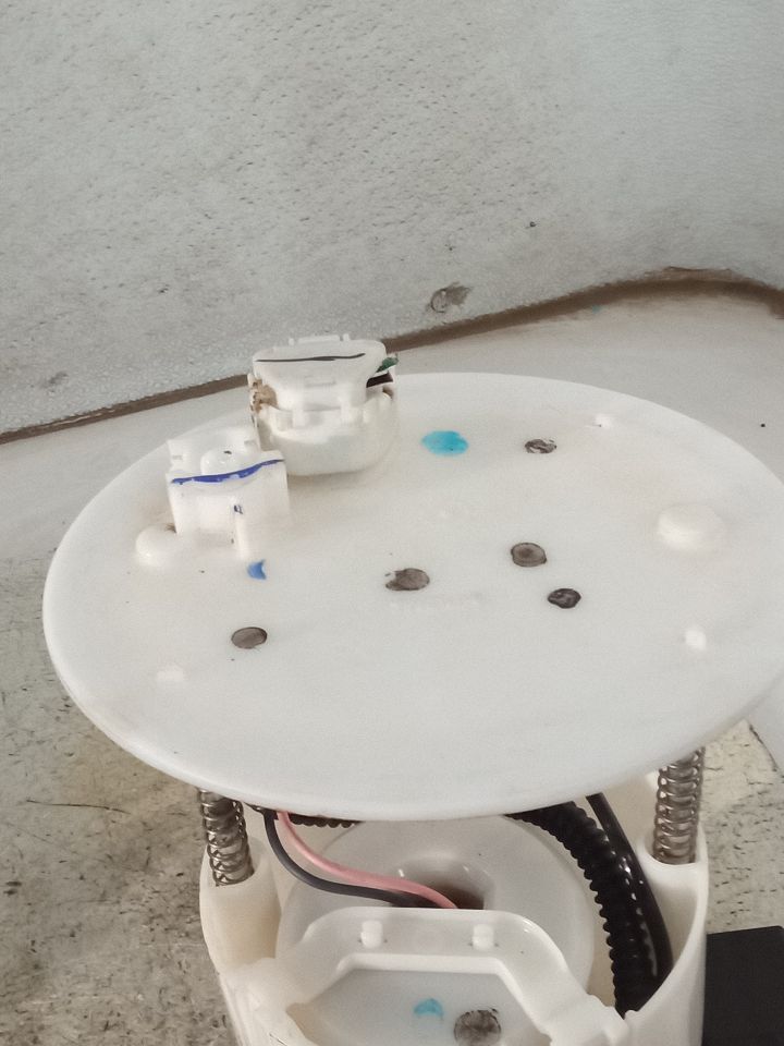 Part image 8