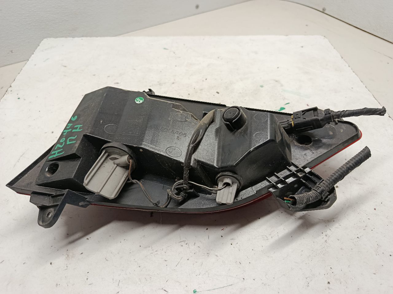 Part image 3