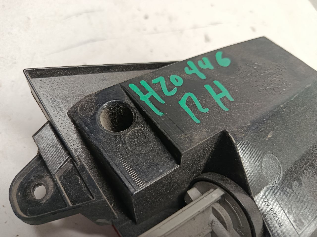 Part image 4