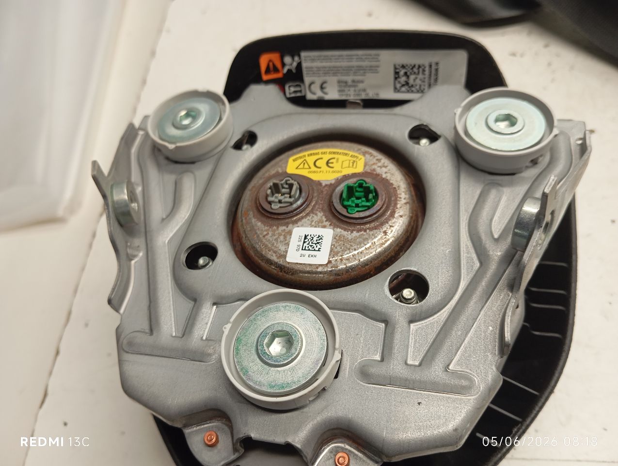 Part image 4