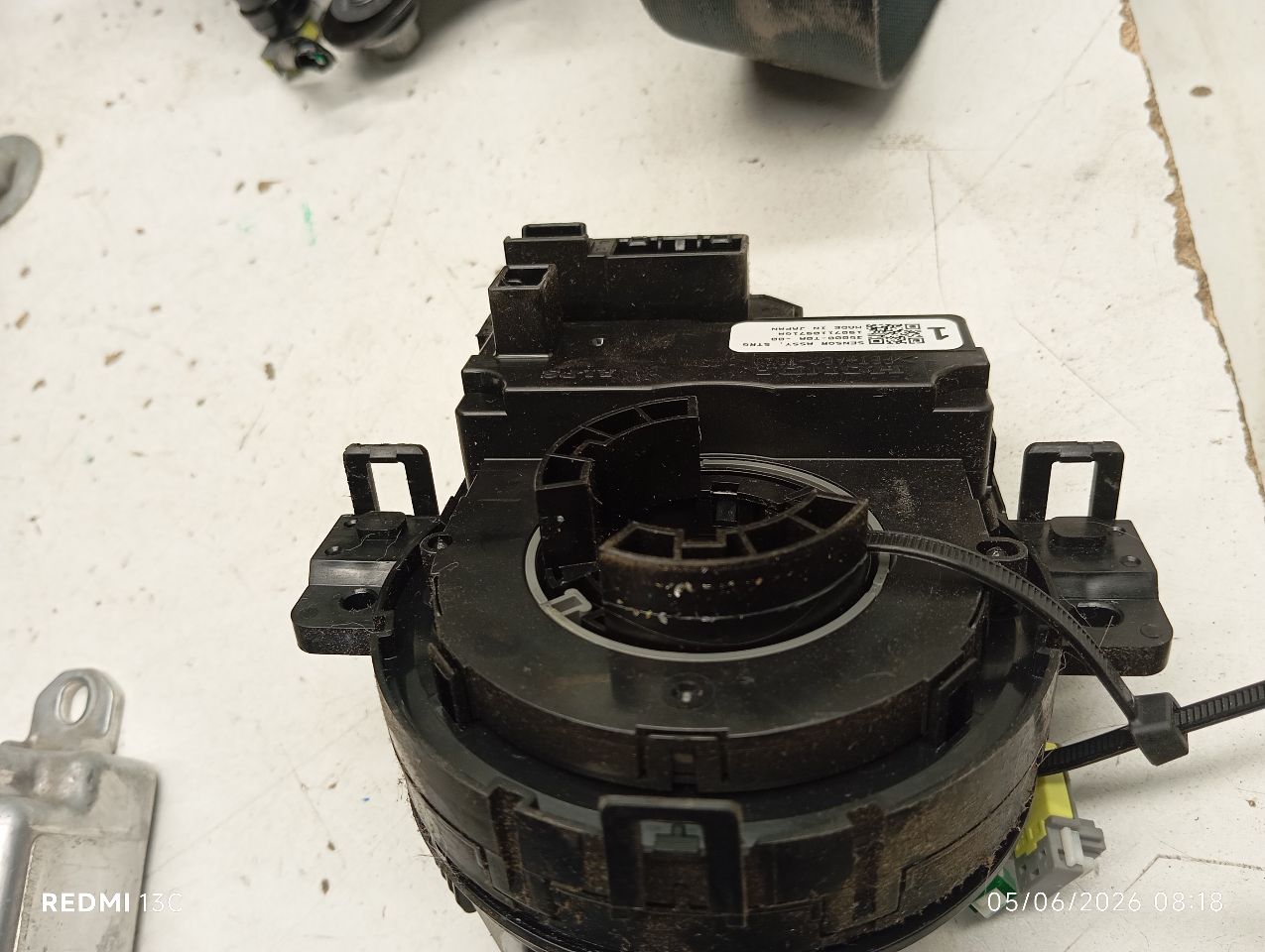 Part image 6