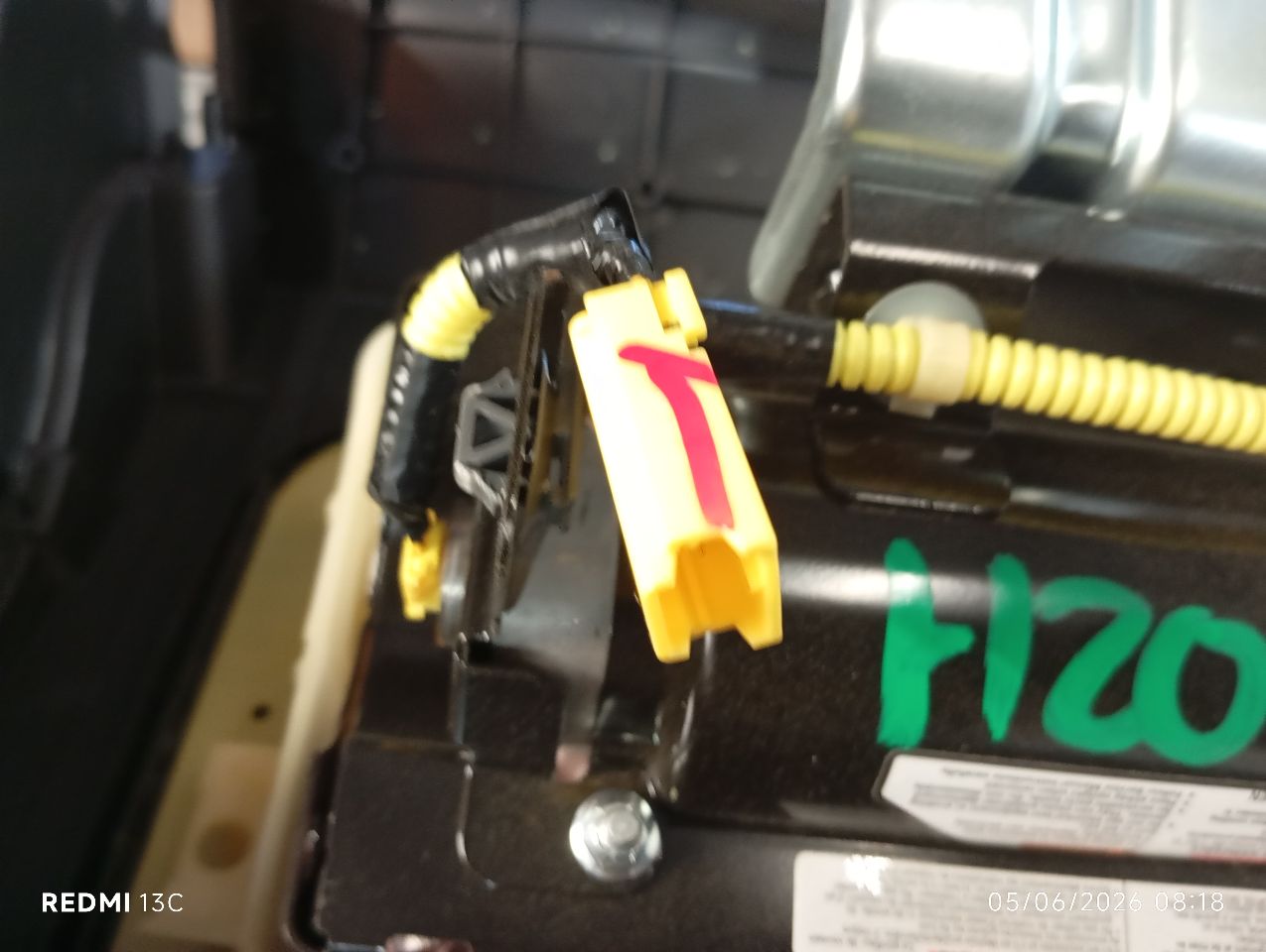 Part image 16