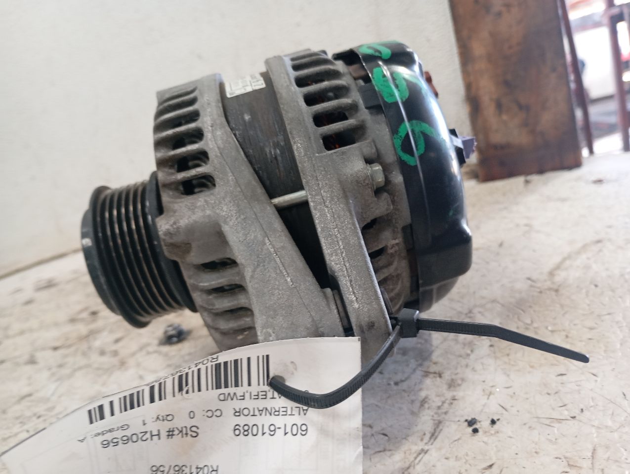 Part image 3